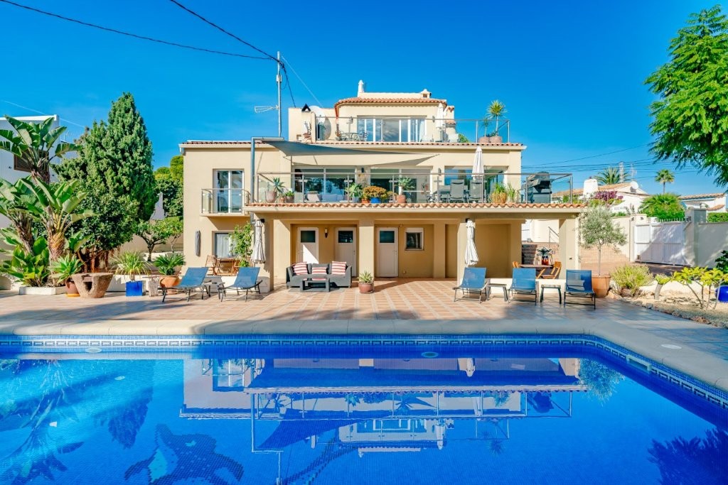 6 Bedroom Villa in Calpe
