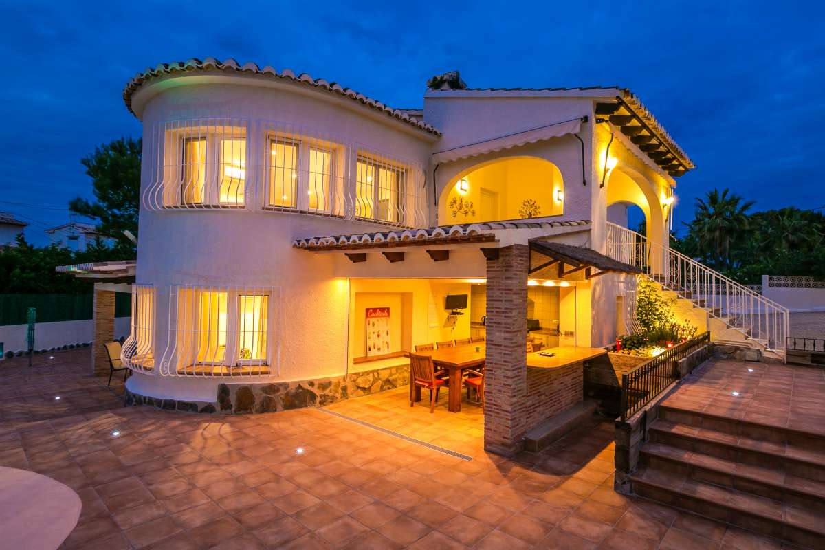 6 Bedroom Villa in Benissa Costa