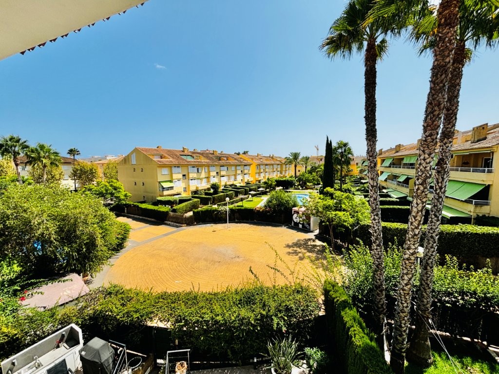 2 Bedroom Penthouse Apartment in Javea